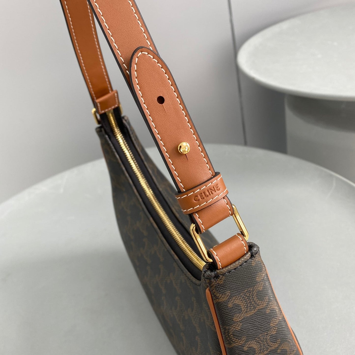 Top Quality Ava Bag In Triomphe Canvas Brown For Women 9in/23.5cm 193952BZJ.04LU