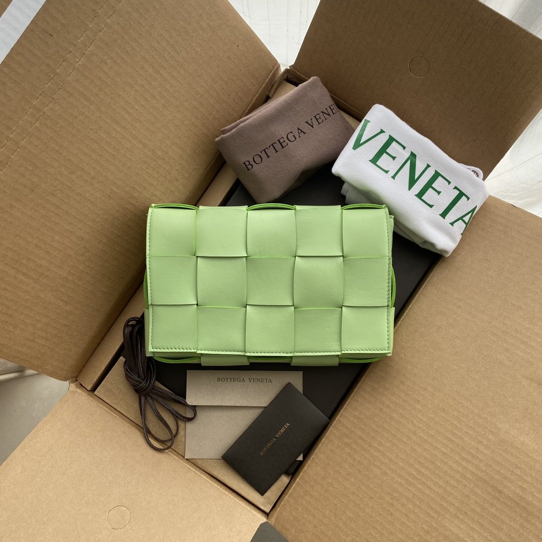 Top Quality Cassette Green, For Women, Women’s Bags 9in/23cm