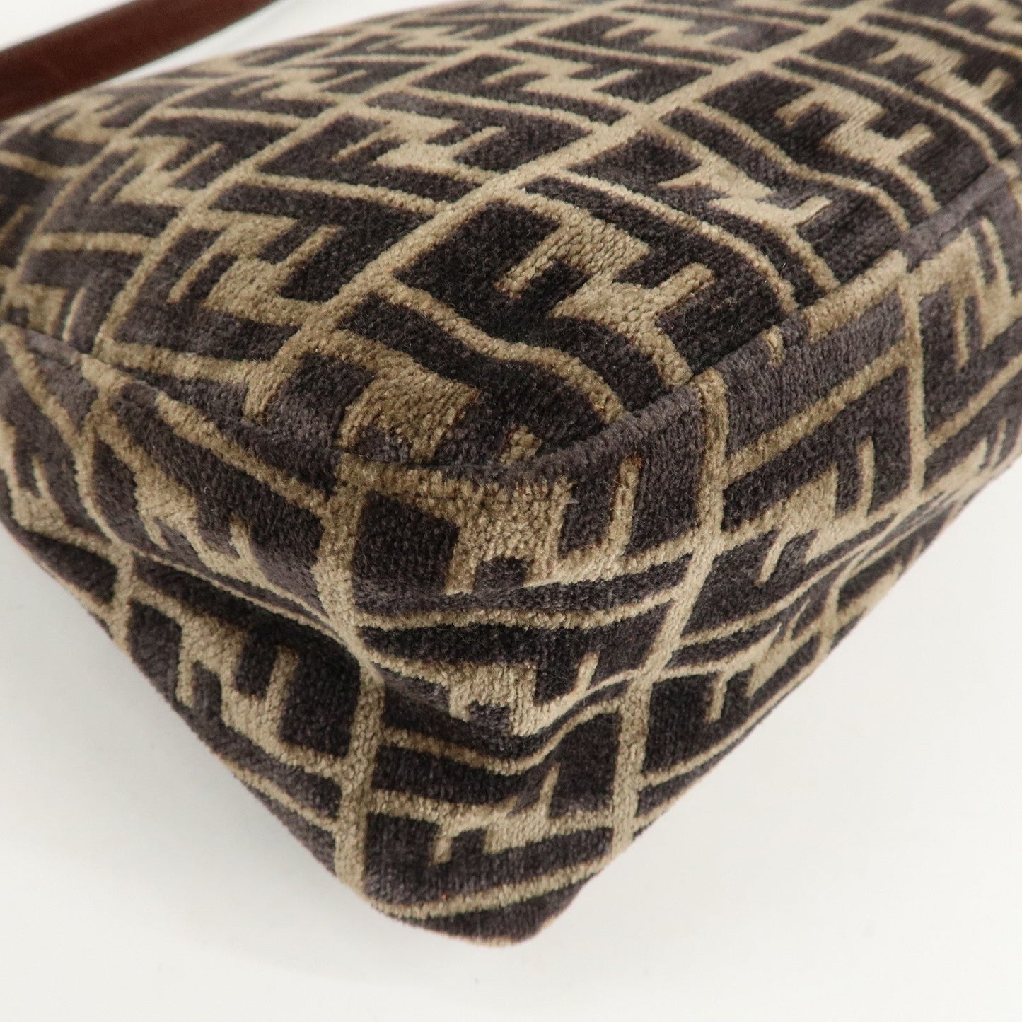 FENDI Mamma Baguette Zucca Pile Leather Shoulder Bag 8BR001  d