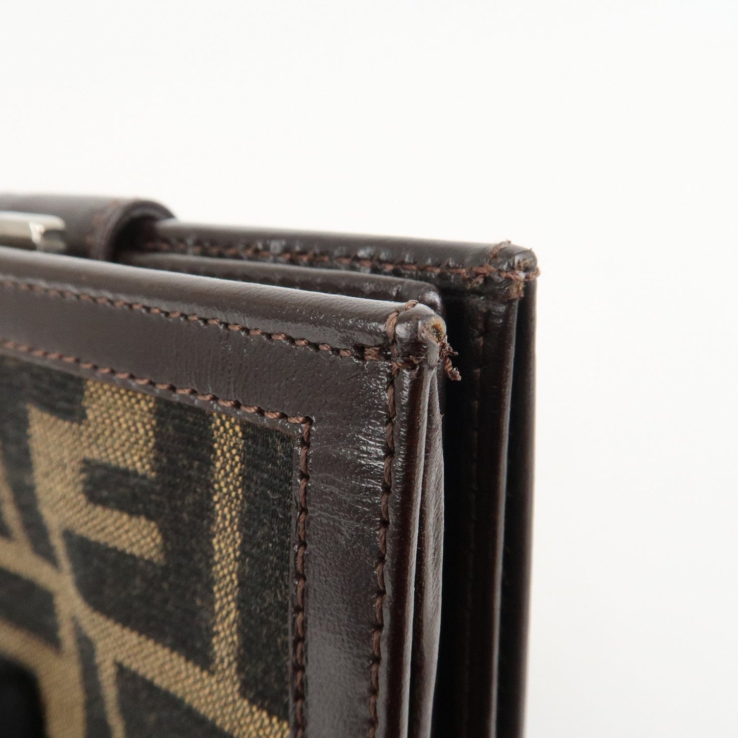FENDI Zucca Canvas Leather Bifold Wallet Brown Black 1692  d