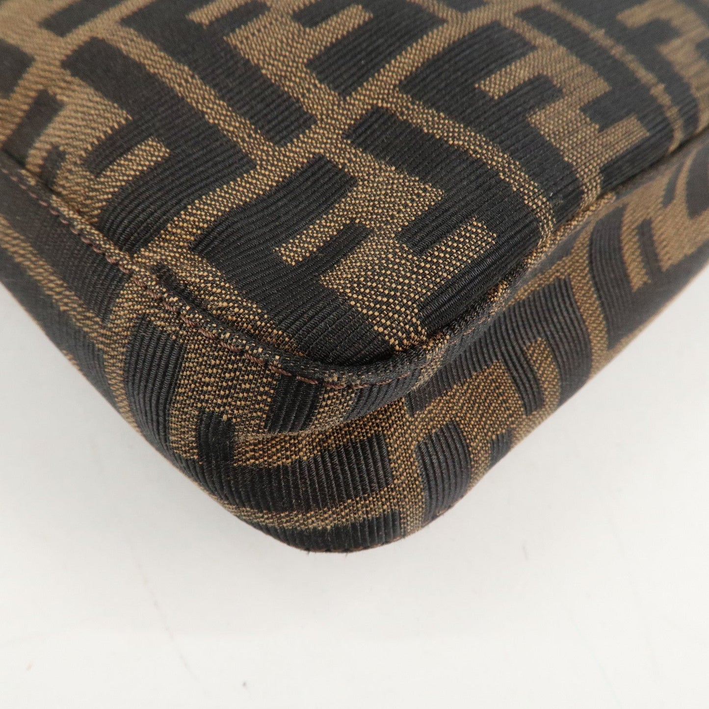 FENDI Zucca Canvas Leather Shoulder Bag Brown 26569  d