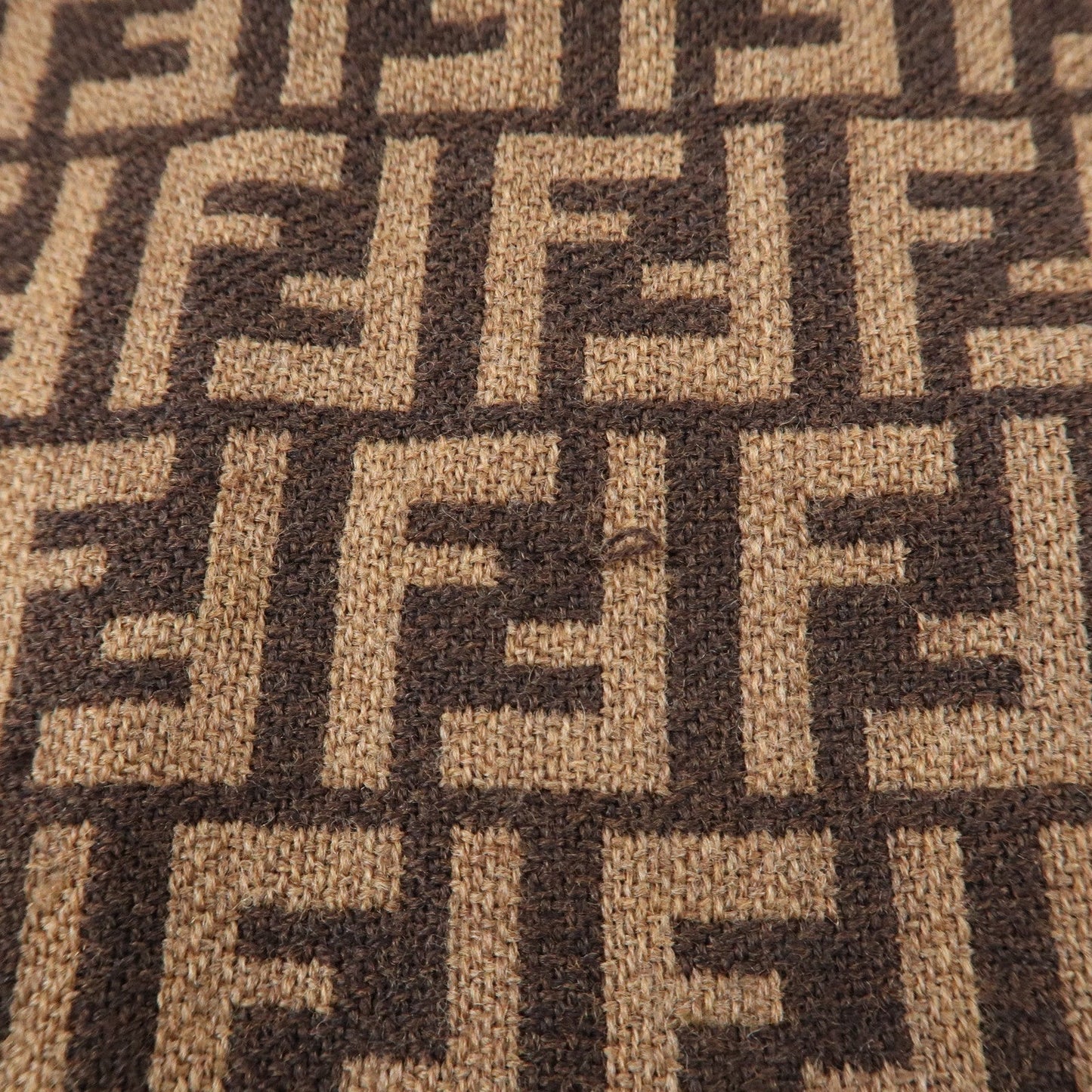 FENDI Zucchino Wool 100% Scarf Brown Black  d