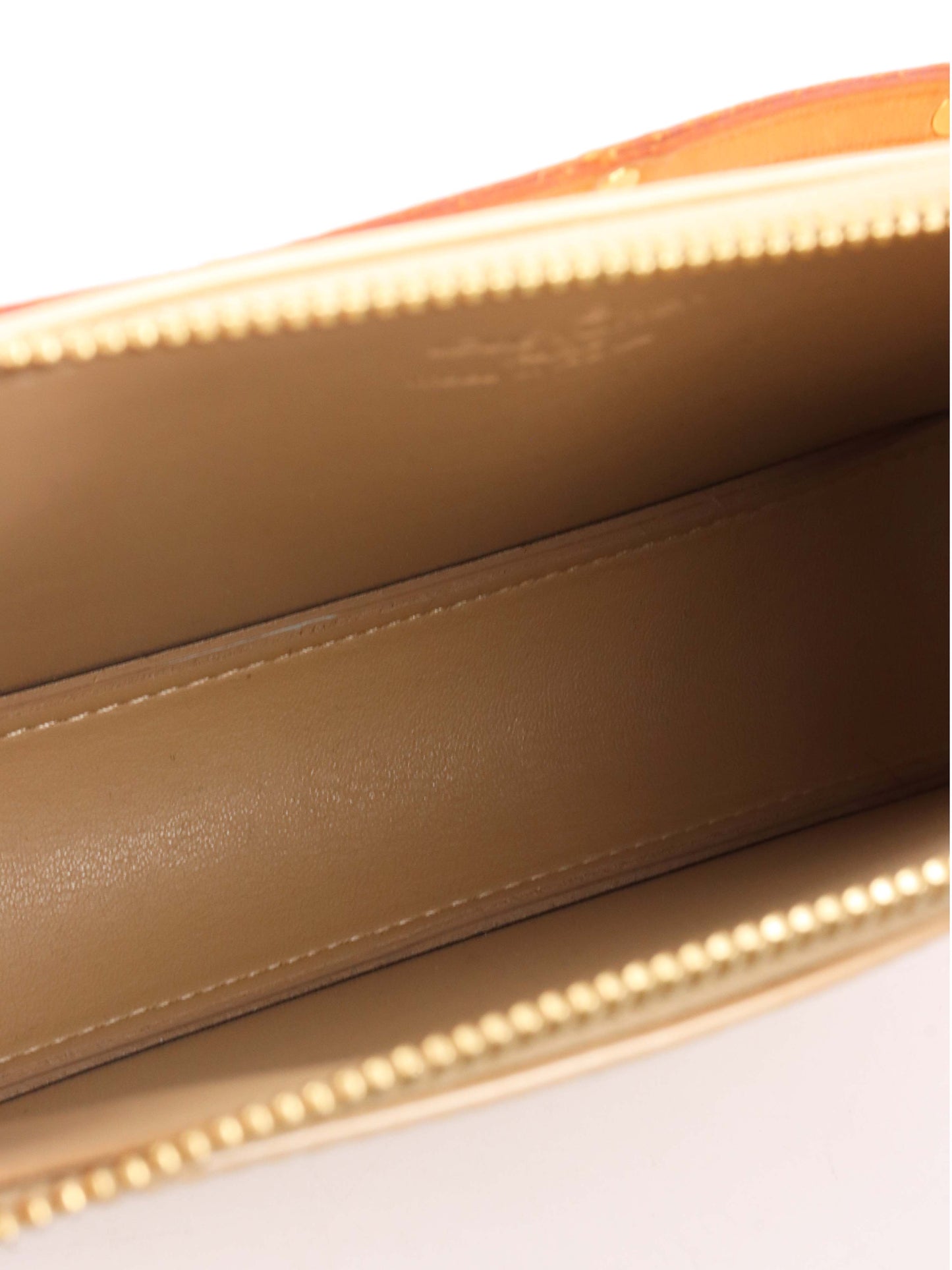 Louis Vuitton Beige Monogram Vernis Lexington Pochette.