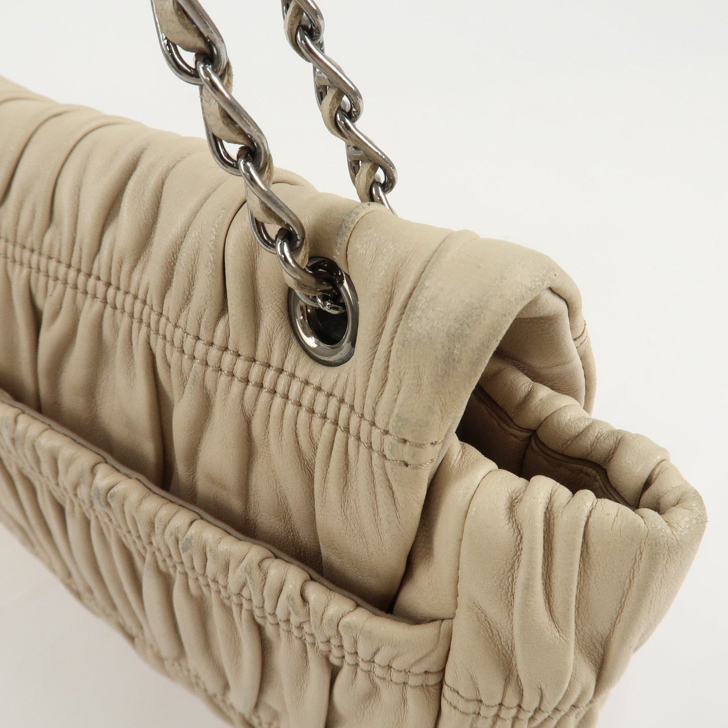PRADA Leather Gathered Chain Shoulder Bag Ivory B4695C  d