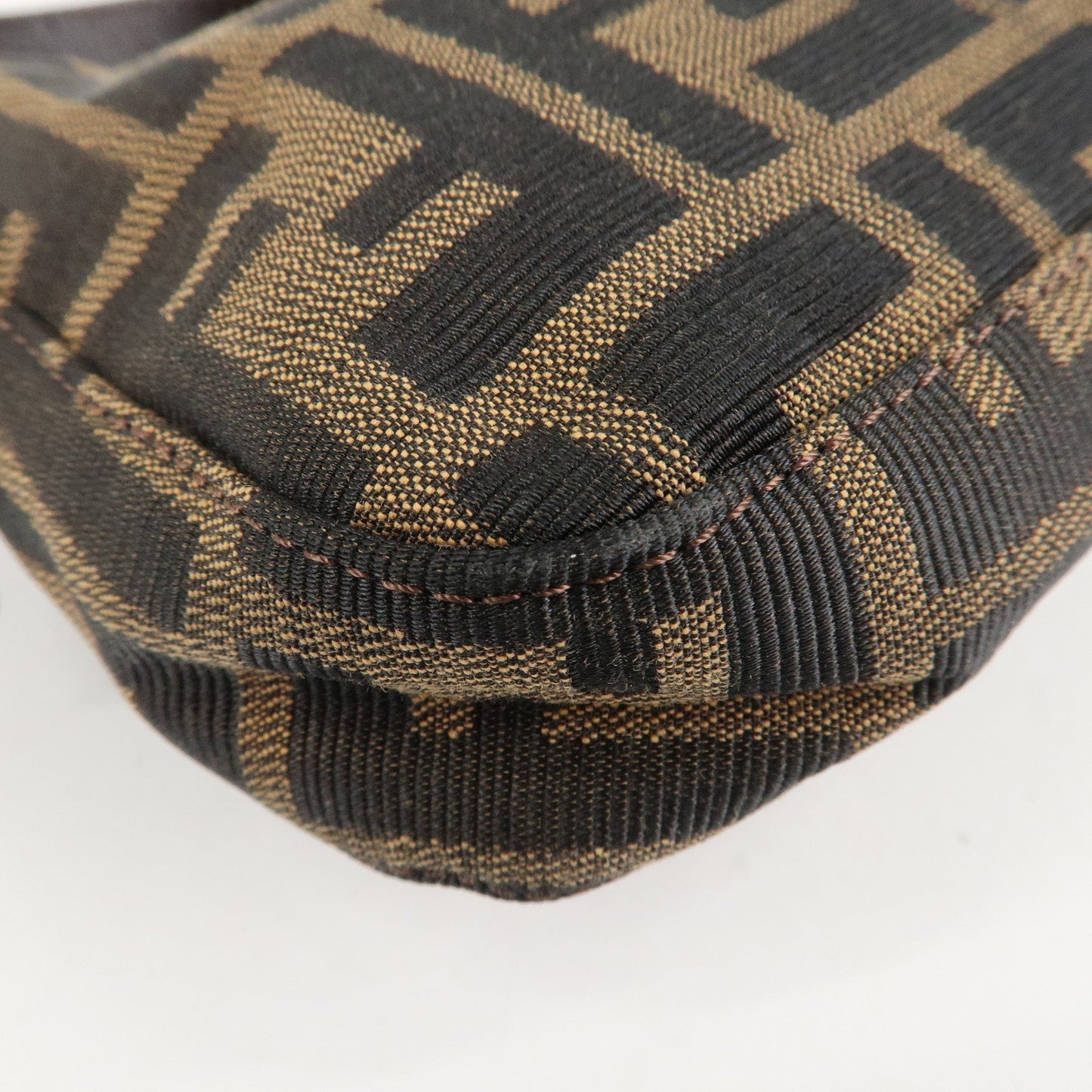 FENDI Mamma Baguette Zucca Canvas Shoulder Bag Brown Black 26424  d
