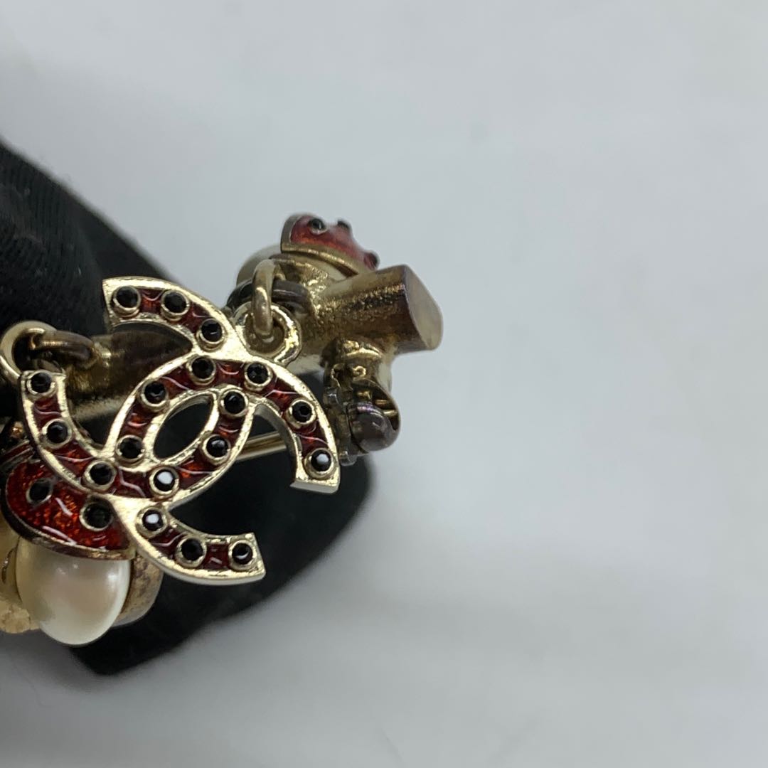 Chanel Ladybug Pearl Brooch