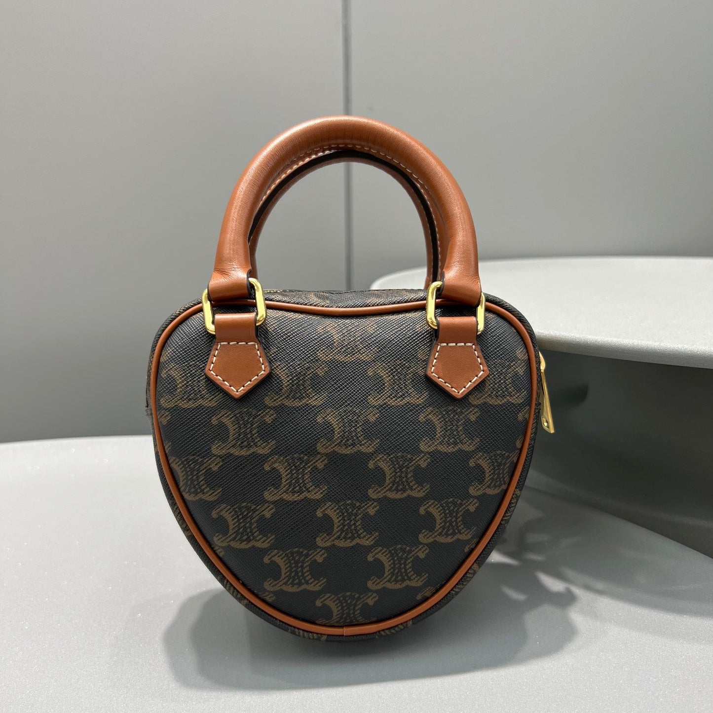 Top Quality Medium Top Quality Heart In Triomphe Canvas Brown For Women 6in/14.5cm 198222BZJ.04LU
