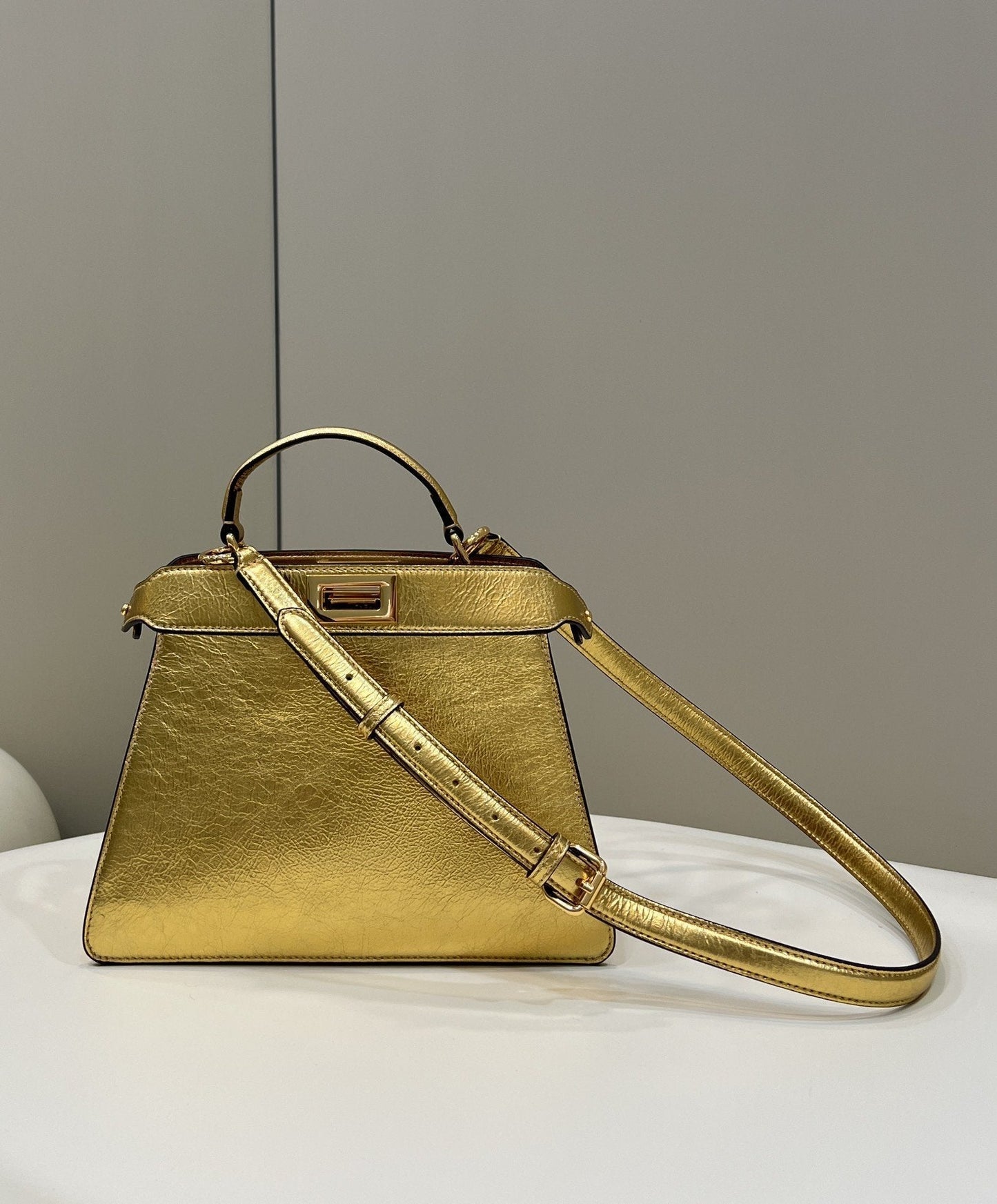 Top QualityTop Quality Peekaboo Small Gold Bag For Woman 27cm/11in