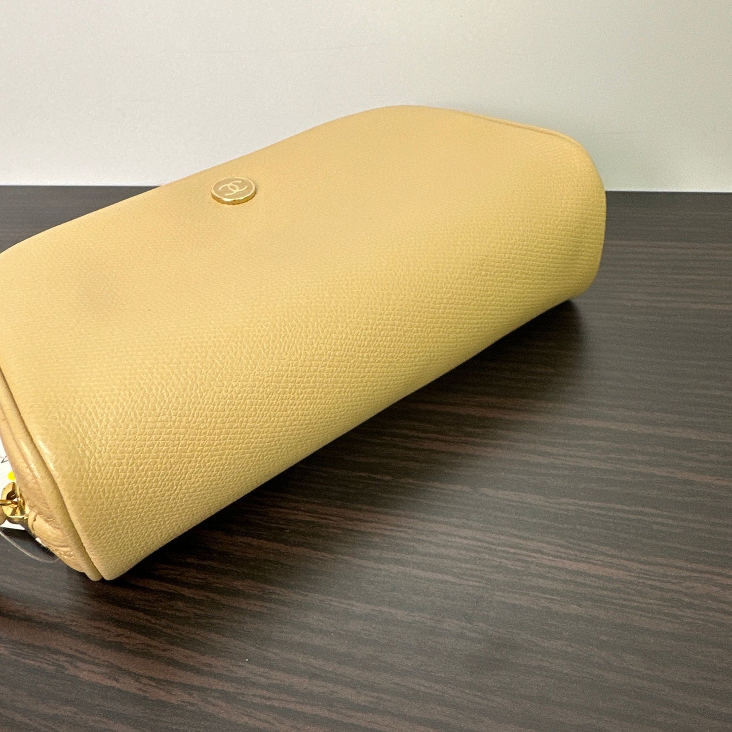 New Chanel Cosmetic Pouch Bag In Caviar Leather Cosmetic Pouch Beige LB120768