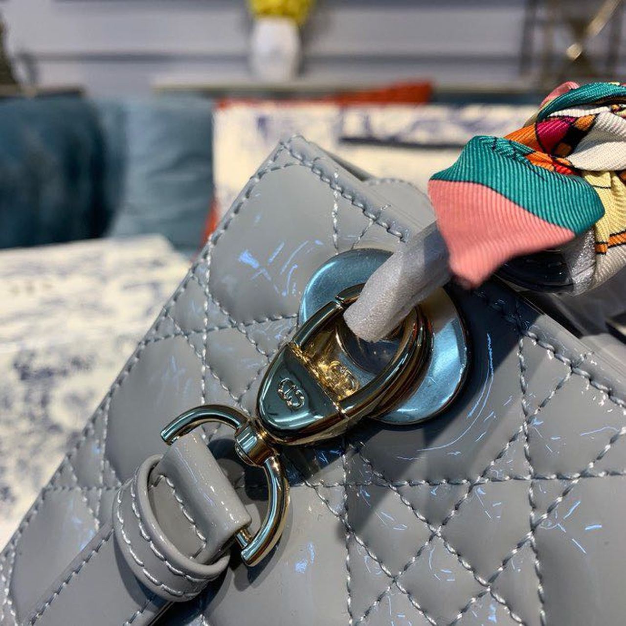 Top Quality Small Lady Bag Gold Toned Hardware Patent Light Grey For Women 20cm/8in CD M0538ILOI_M41G
