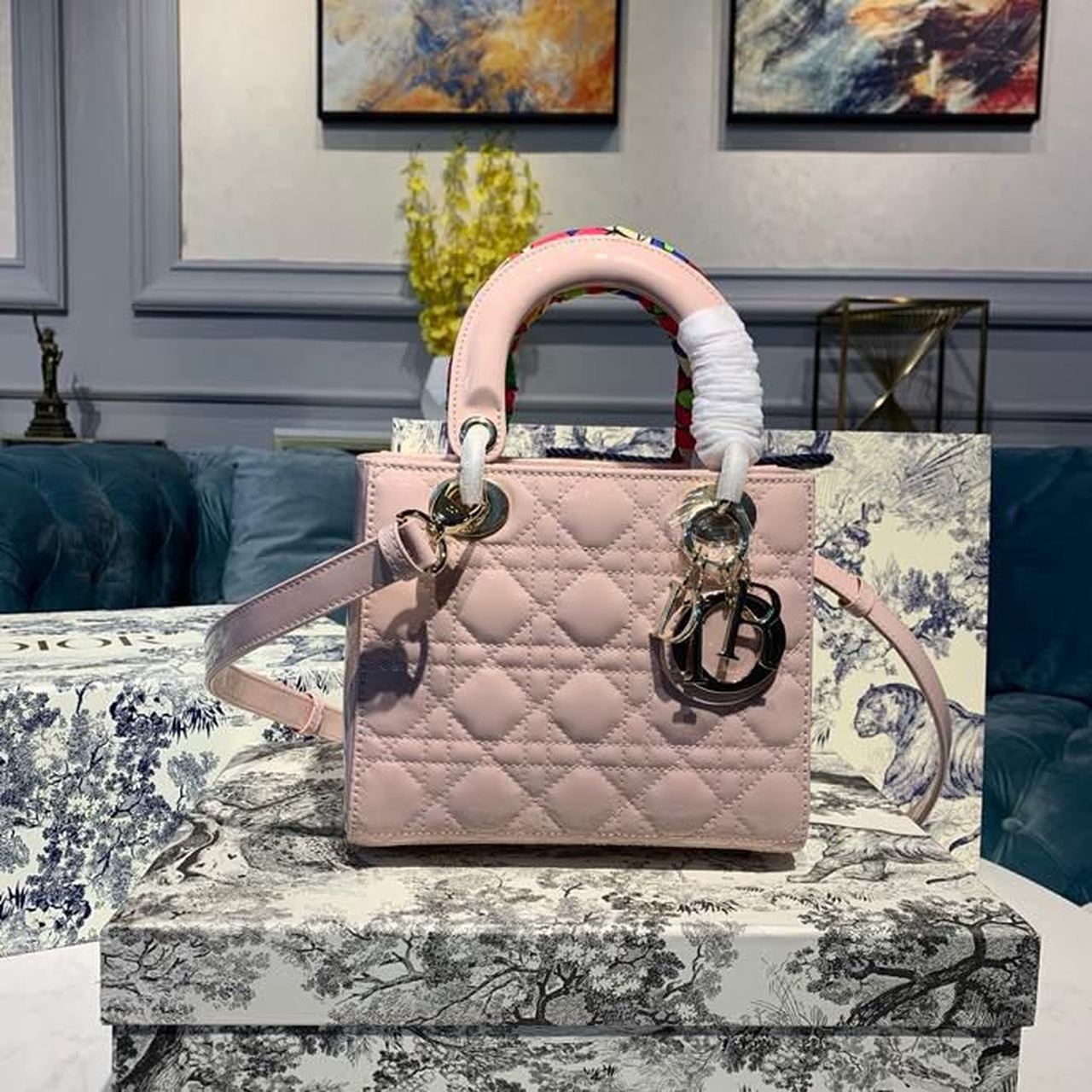 Top Quality Small Lady Bag Gold Toned Hardware Patent Light Pink For Women 20cm/8in CD
