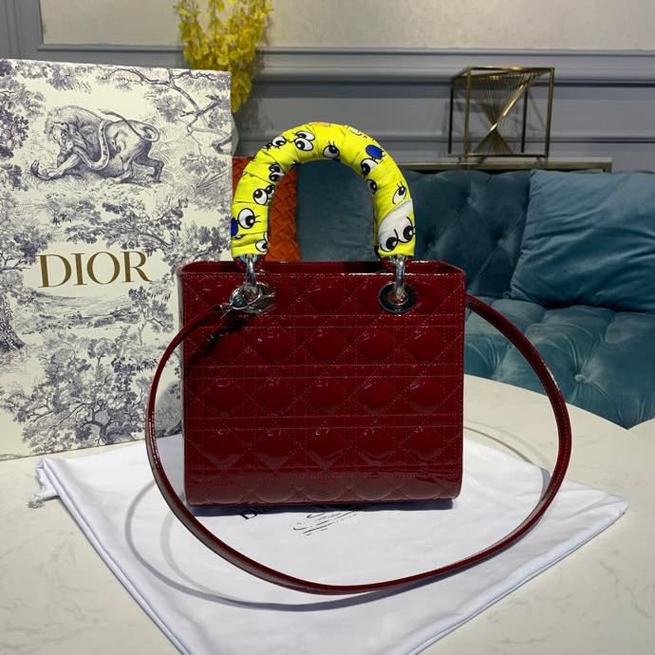 Top Quality MeTop Qualityum Lady Bag With Chain SiTop Qualityer Hardware Burgundy Women’s Handbags 24cm/9in CD