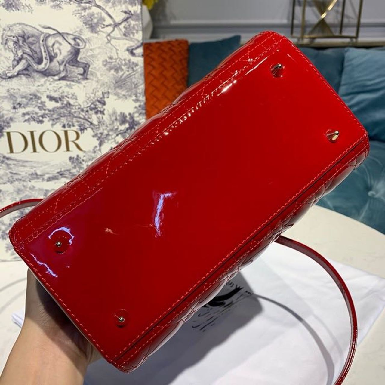 Top Quality MeTop Qualityum Lady Bag Cherry Red Patent Cannage For Women 24cm/9in CD M0565OWCB_M323