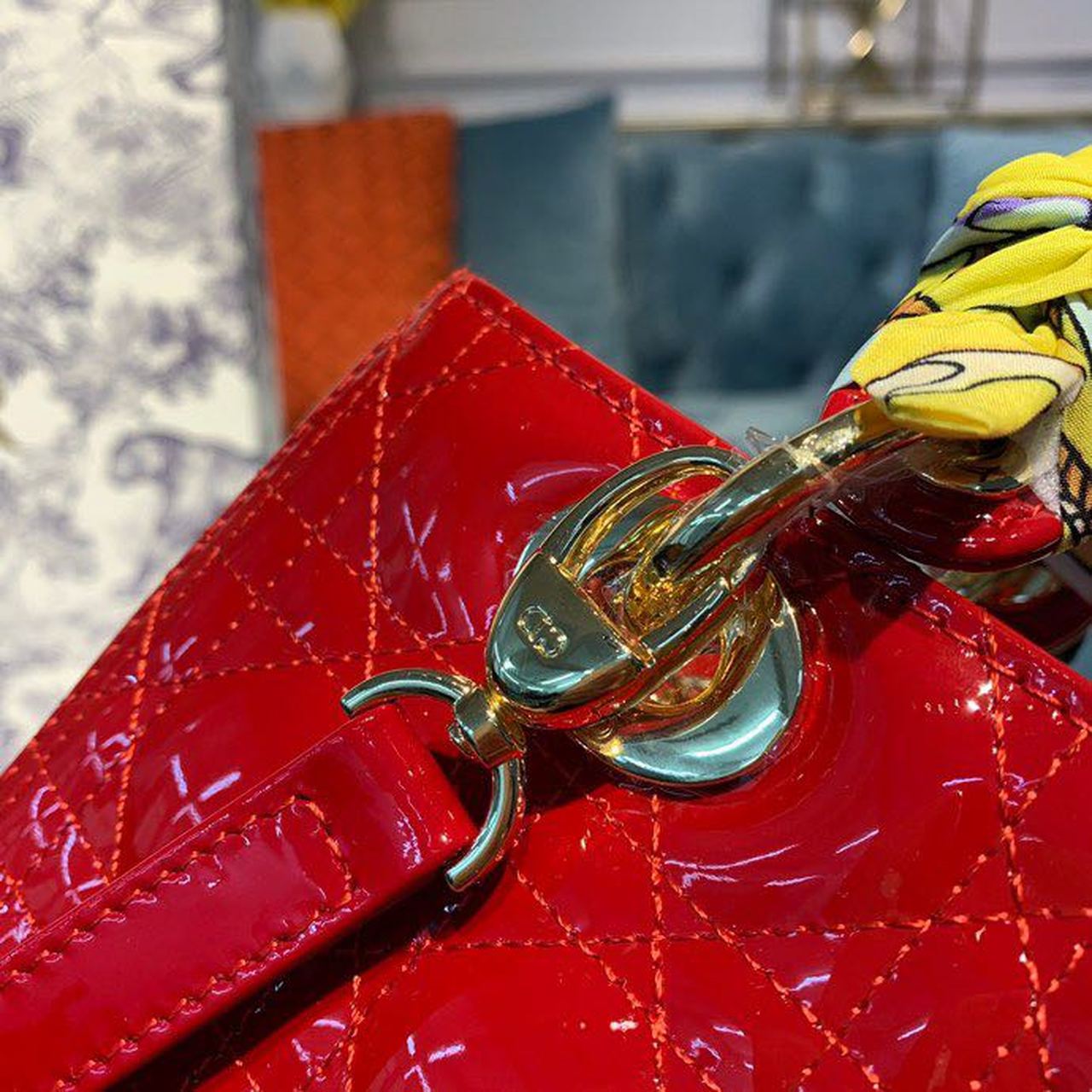 Top Quality MeTop Qualityum Lady Bag Cherry Red Patent Cannage For Women 24cm/9in CD M0565OWCB_M323
