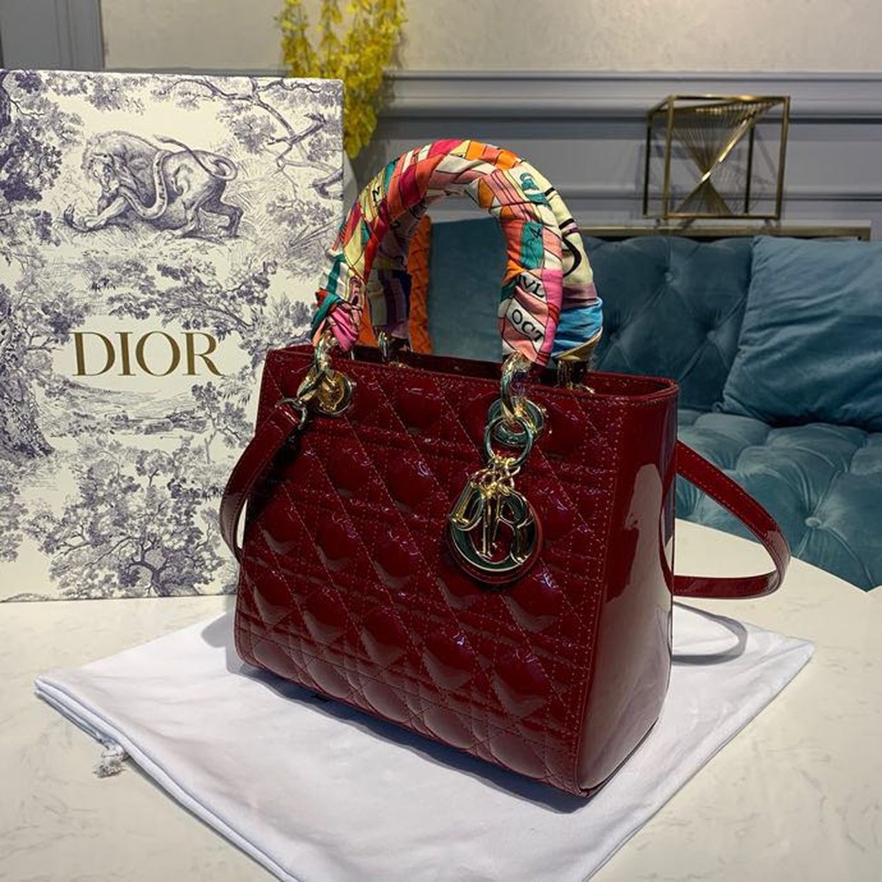 Top Quality MeTop Qualityum Lady Bag Cherry Red Patent Cannage For Women 24cm/9in CD M0565OWCB_M323