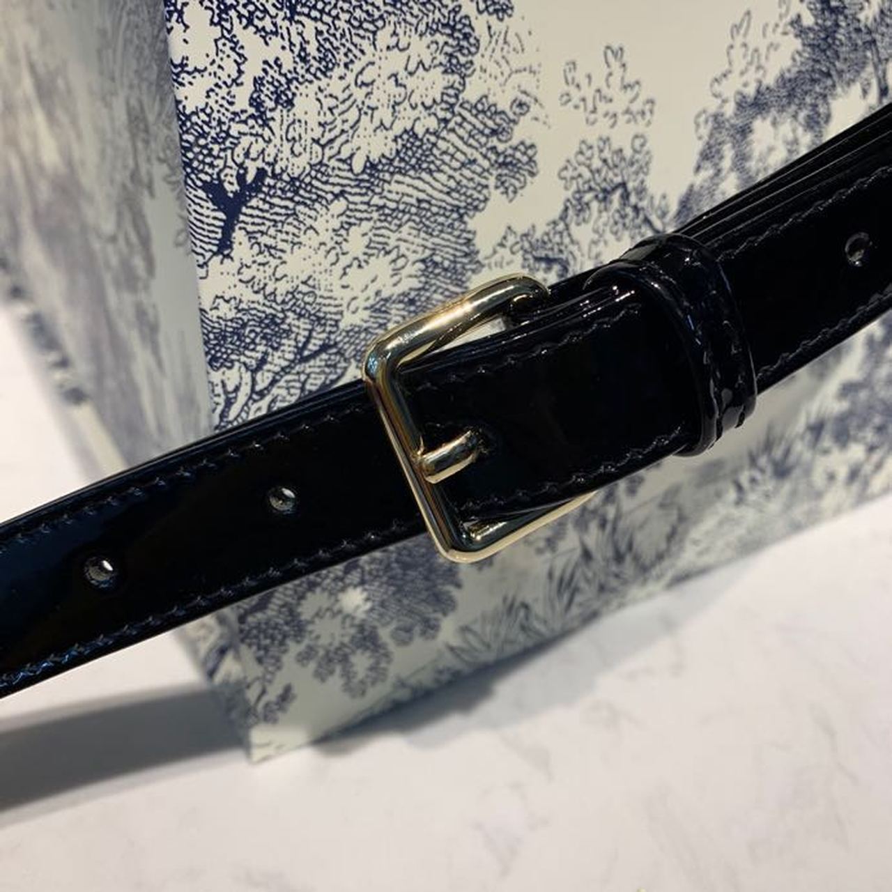 Top Quality MeTop Qualityum Lady Bag Black Cannage For Women 9.5in/24cm CD M0565ONGE_M900