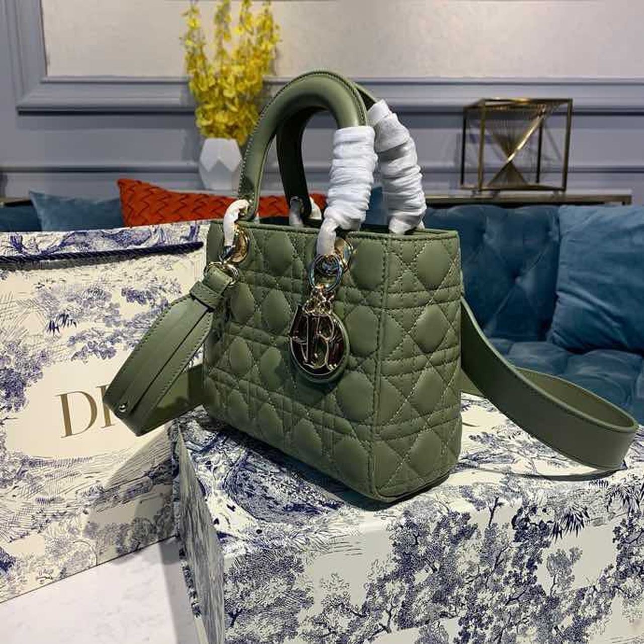 Top Quality Small Lady Bag Ultramatte Cannage Olive Green For Women 8in/20cm CD