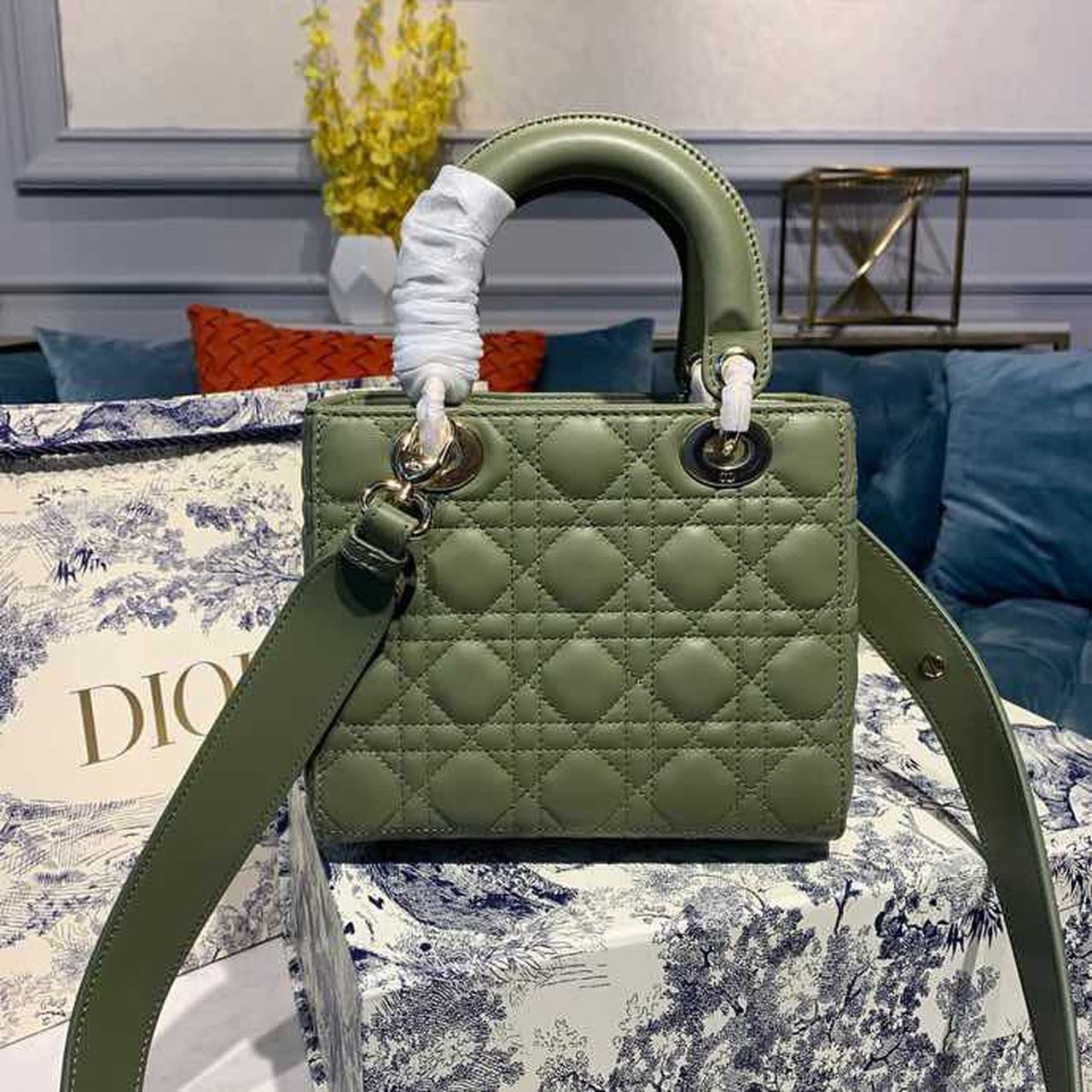 Top Quality Small Lady Bag Ultramatte Cannage Olive Green For Women 8in/20cm CD