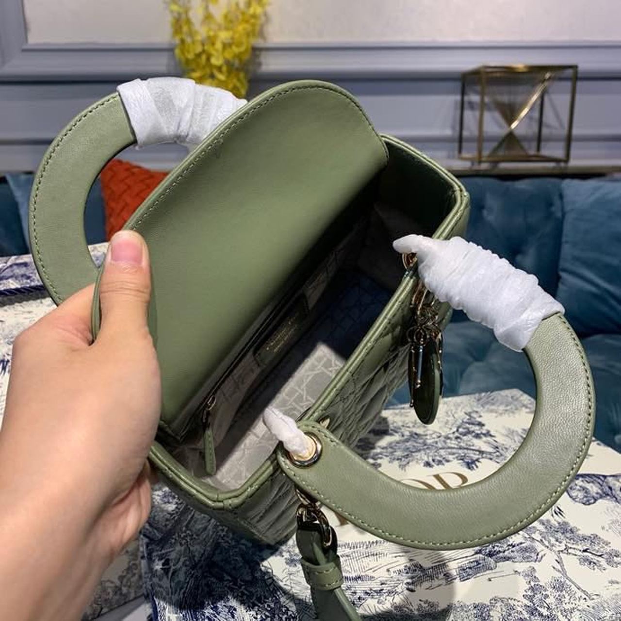 Top Quality Small Lady Bag Ultramatte Cannage Olive Green For Women 8in/20cm CD