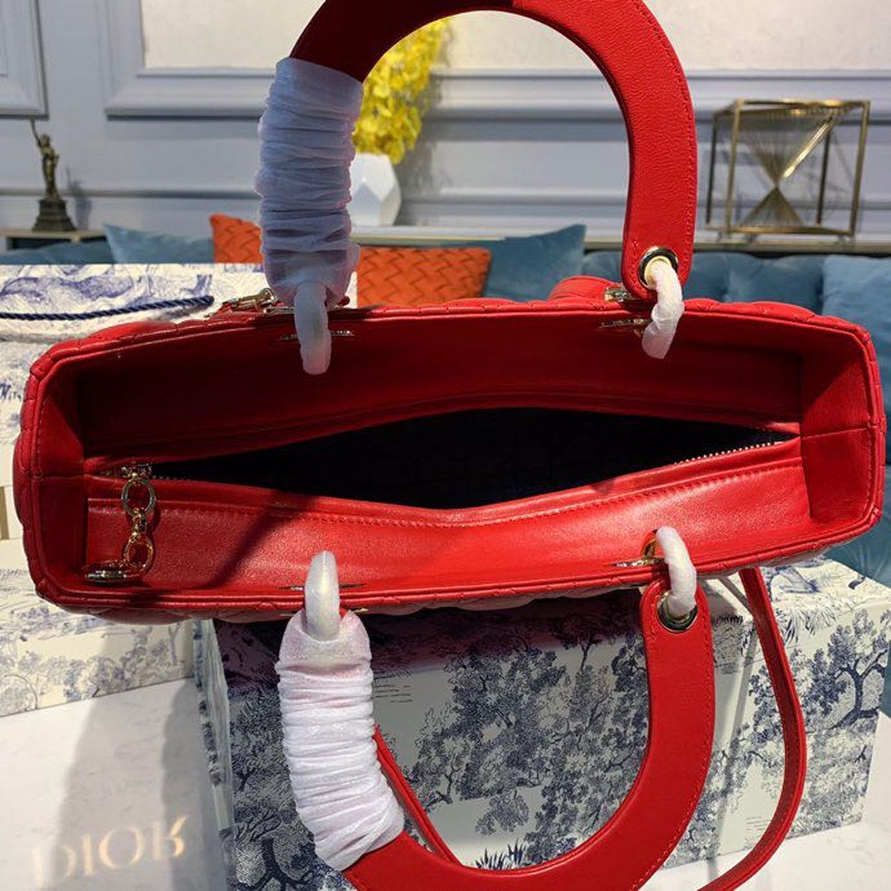 Top Quality Large Lady Bag Gold Toned Hardware Cherry Red Cannage For Women CD 12.5in/32cm M0566ONGE_M52R