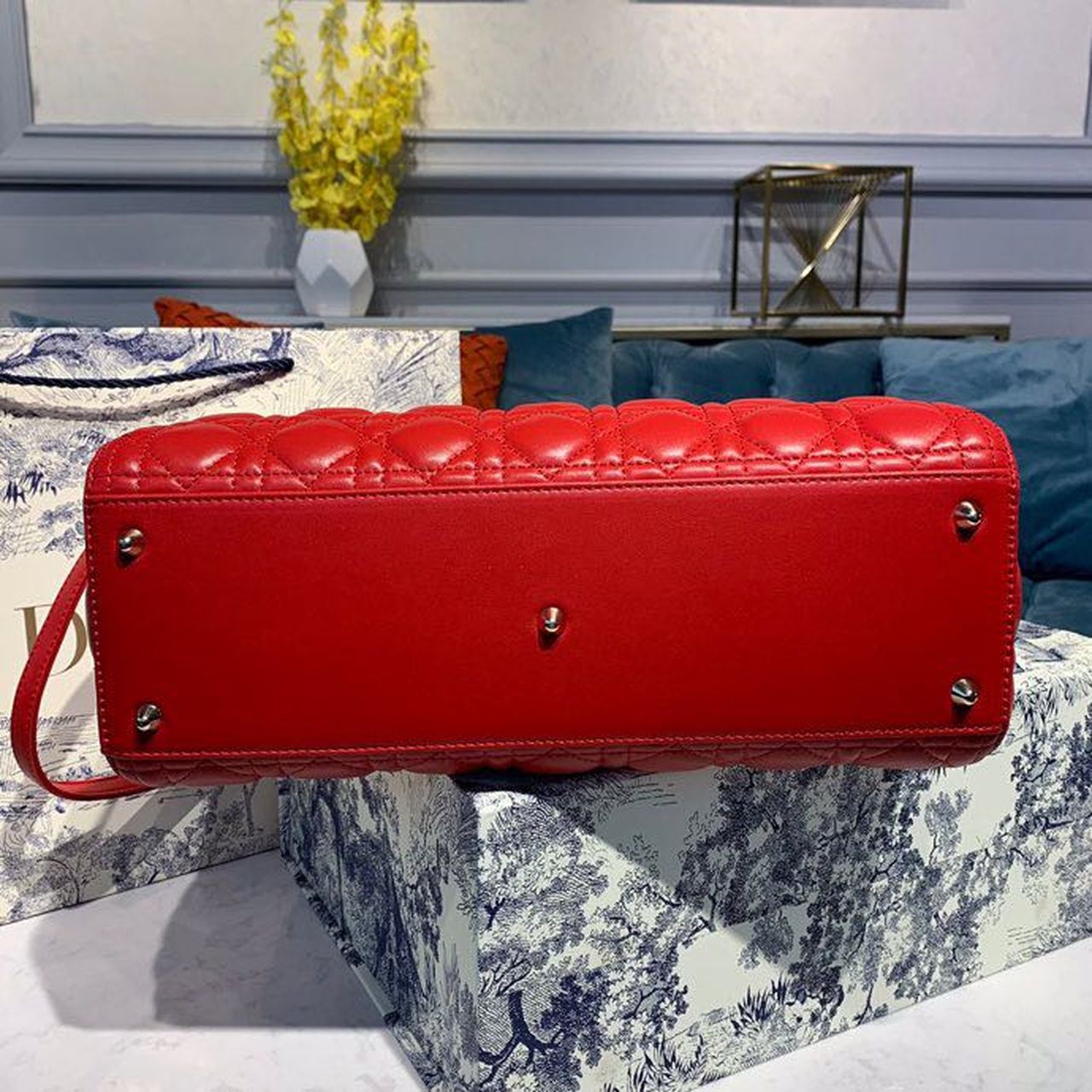Top Quality Large Lady Bag Gold Toned Hardware Cherry Red Cannage For Women CD 12.5in/32cm M0566ONGE_M52R