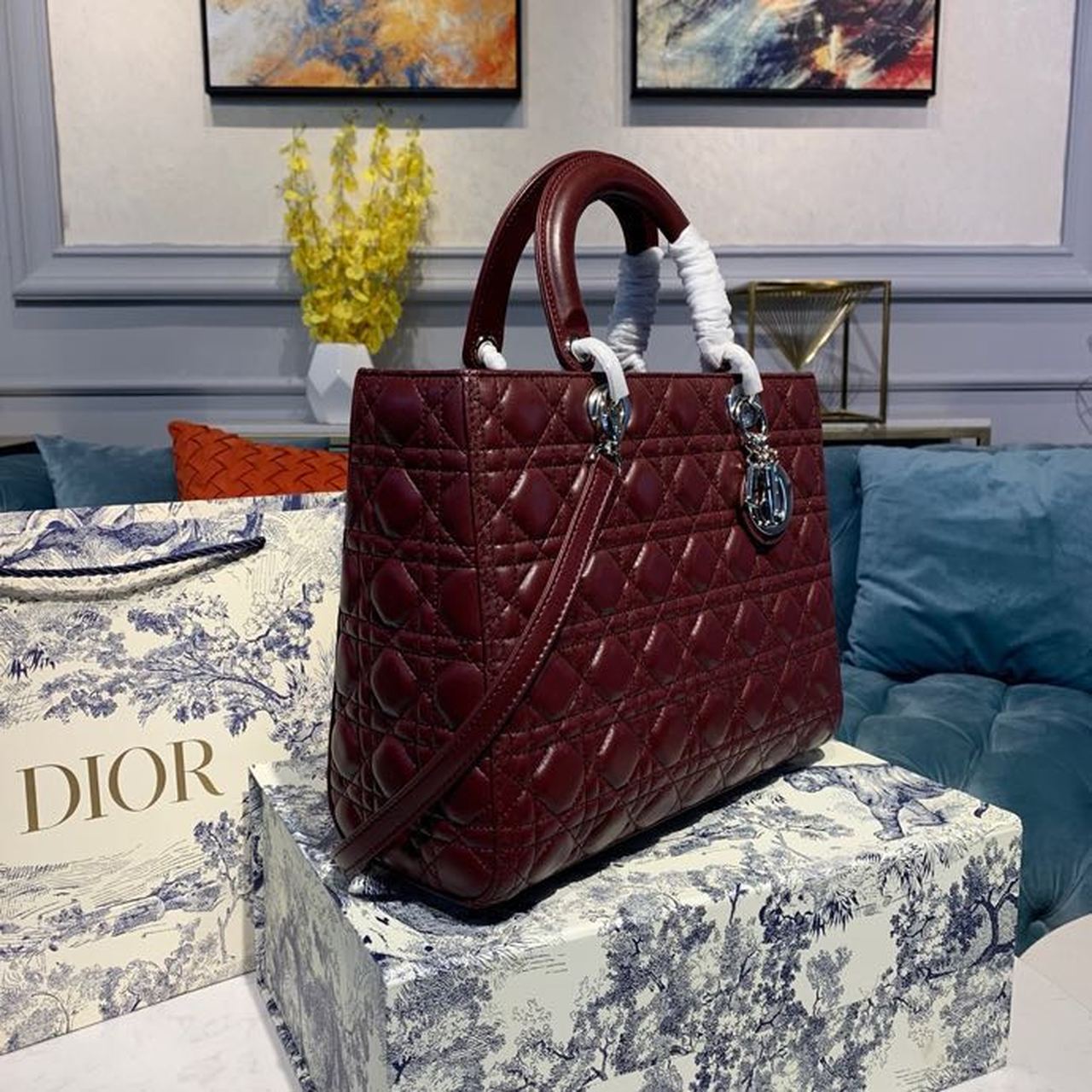 Top Quality Large Lady Bag Silver Hardware Burgundy Cannage For Women 12.5in/32cm CD