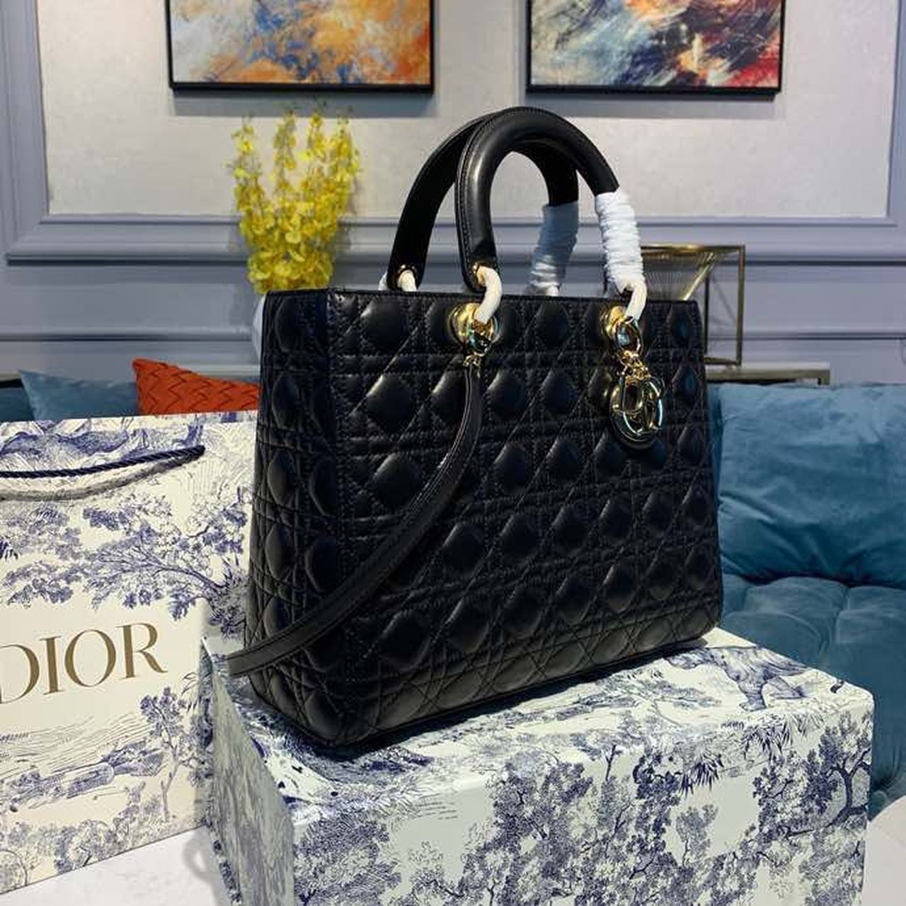 Top Quality Large Lady Bag Gold Toned Hardware Black Cannage For Women 12.5in/32cm CD