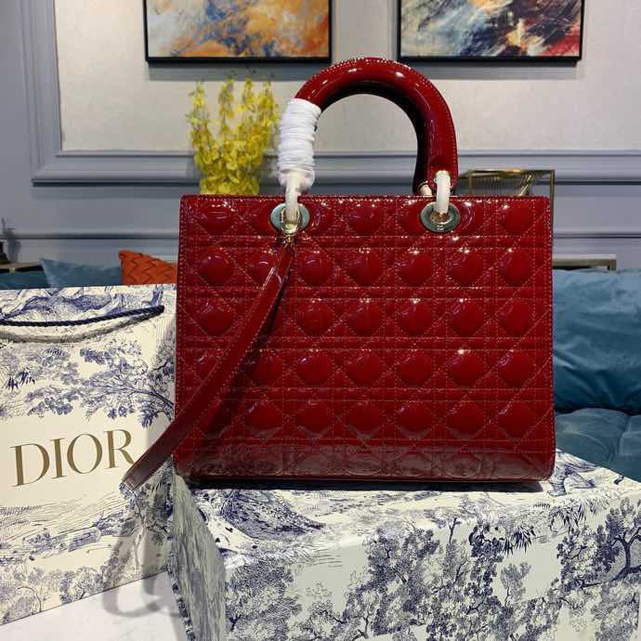 Top Quality Large Lady Bag Gold Toned Hardware Cherry Red Patent For Women 12.5in/32cm CD
