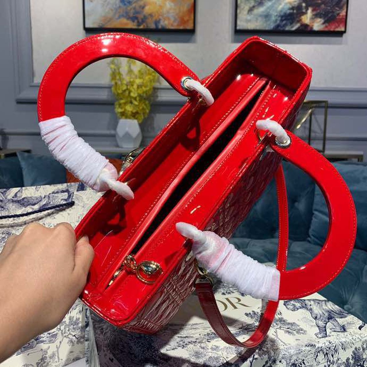 Top Quality Large Lady Bag Gold Toned Hardware Red Patent For Women 12.5in/32cm CD