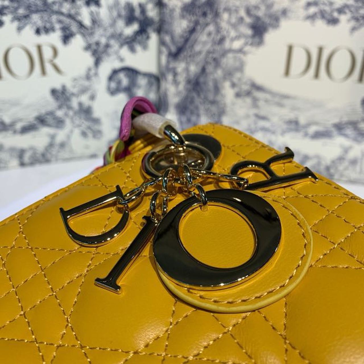 Top Quality Mini Lady Bag with Chain SiTop Qualityer Hardware Spring/Summer Collection, Yellow, For Women Women’s Handbags, 18cm CD