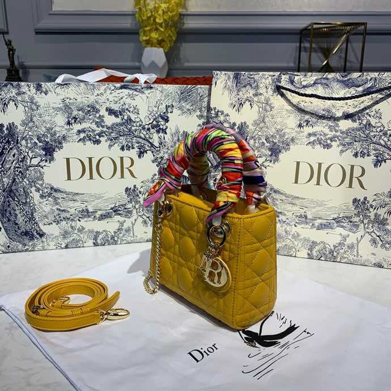 Top Quality Mini Lady Bag with Chain Silver Hardware Spring/Summer Collection, Yellow, For Women Womens Handbags, 18cm CD