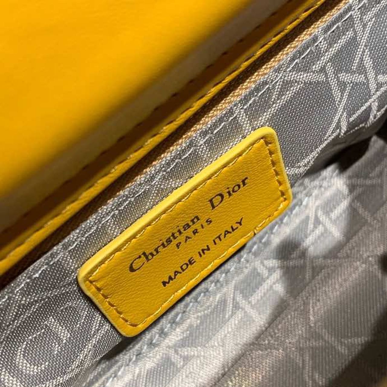 Top Quality Mini Lady Bag with Chain SiTop Qualityer Hardware Spring/Summer Collection, Yellow, For Women Women’s Handbags, 18cm CD