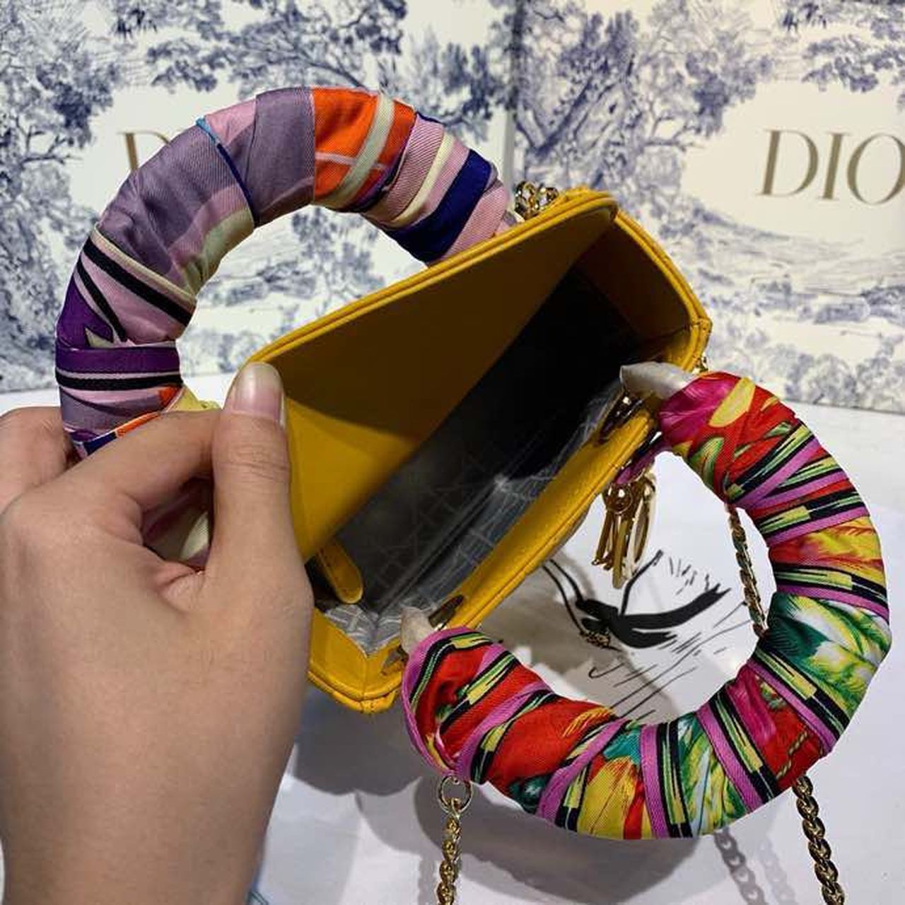 Top Quality Mini Lady Bag with Chain Silver Hardware Spring/Summer Collection, Yellow, For Women Womens Handbags, 18cm CD