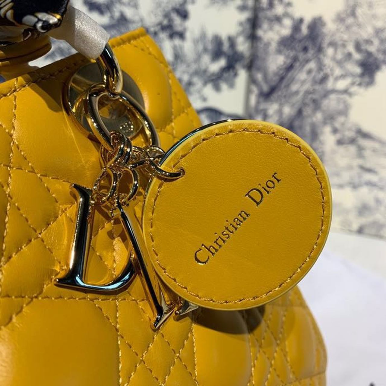 Top Quality MeTop Qualityum Lady Bag SiTop Qualityer Hardware Yellow For Women 9.5in/24cm CD