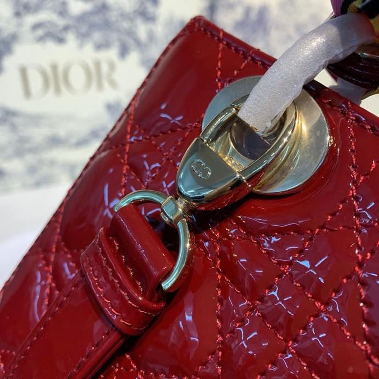 Top Quality Small Lady Bag Gold Toned Hardware Burgundy Patent For Women 8in/20cm CD