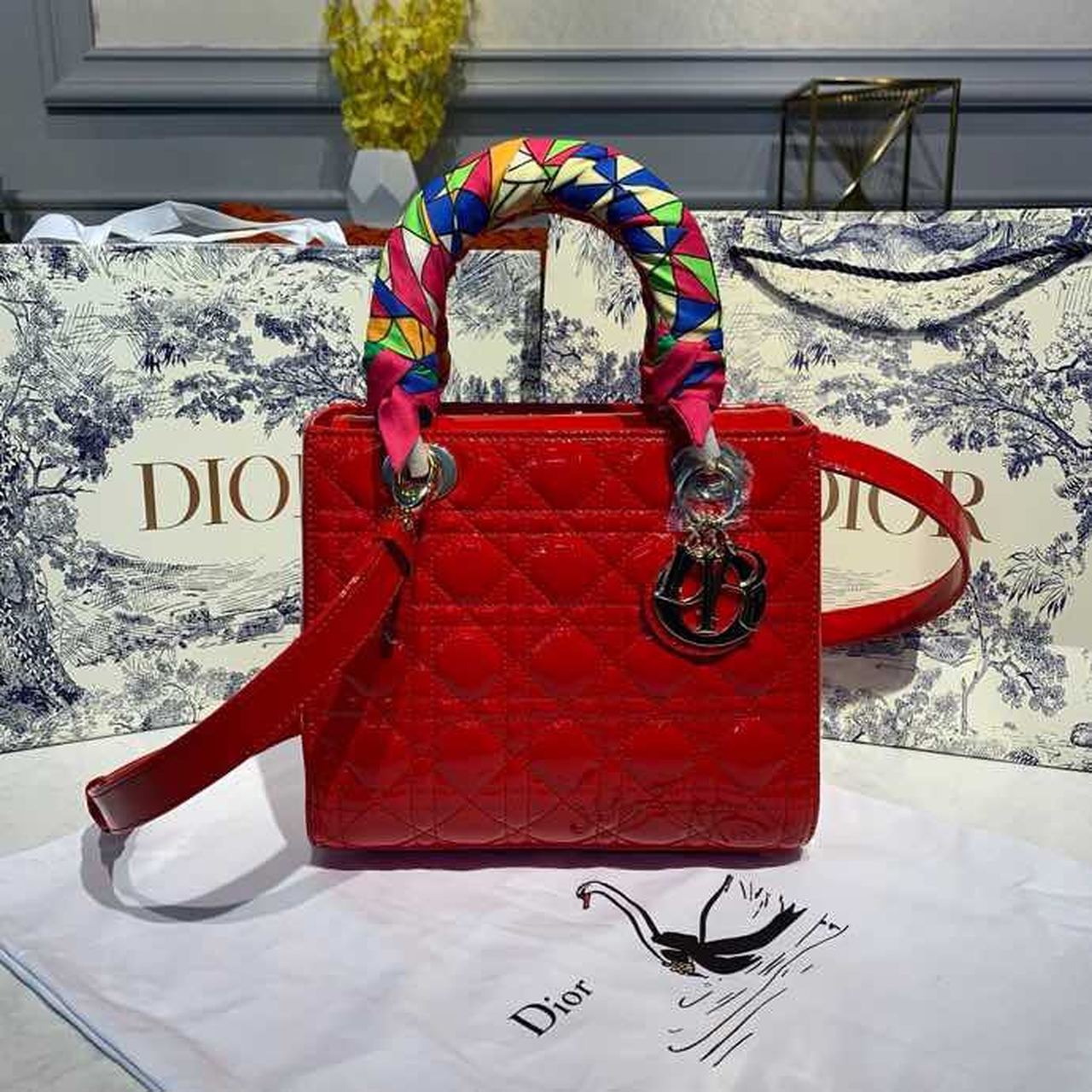 Top Quality MeTop Qualityum Lady Bag Gold Toned Hardware Cherry Red Patent For Women 9.5in/24cm CD M0565OWCB_M323
