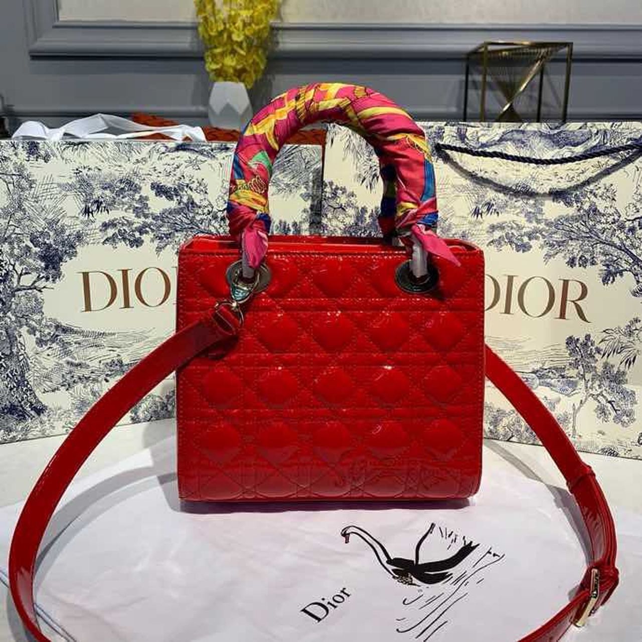 Top Quality MeTop Qualityum Lady Bag Gold Toned Hardware Cherry Red Patent For Women 9.5in/24cm CD M0565OWCB_M323