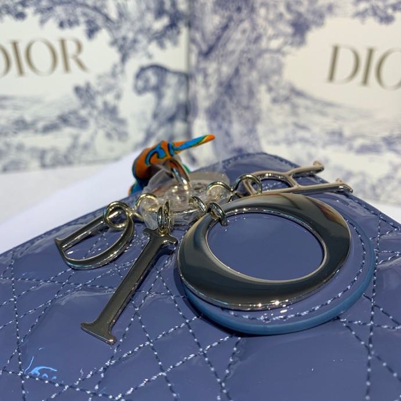 Top Quality Small Lady Bag SiTop Qualityer Hardware Deep Blue Patent For Women 8in/20cm CD