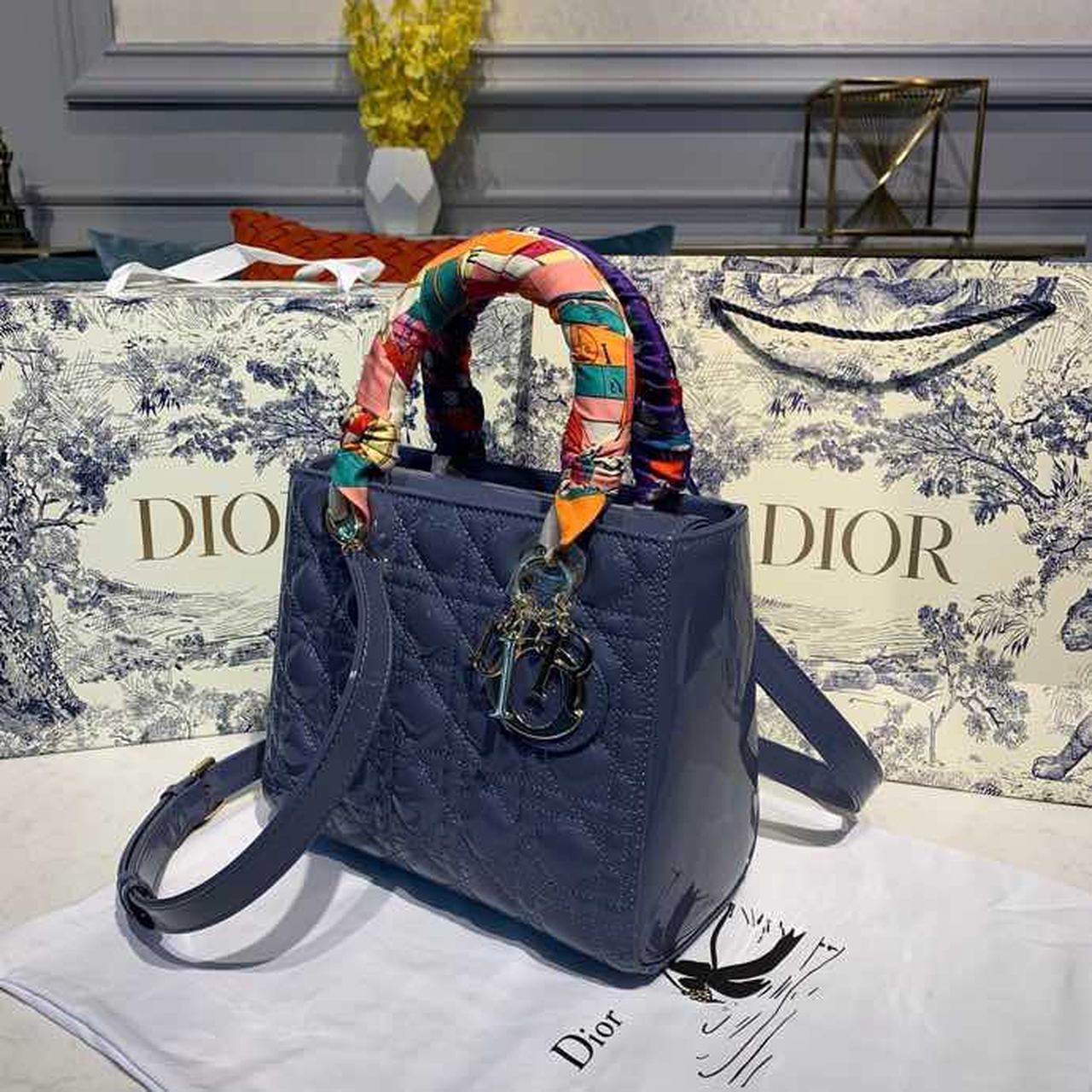 Top Quality MeTop Qualityum Lady Bag SiTop Qualityer Hardware Deep Blue Patent For Women 9.5in/24cm CD