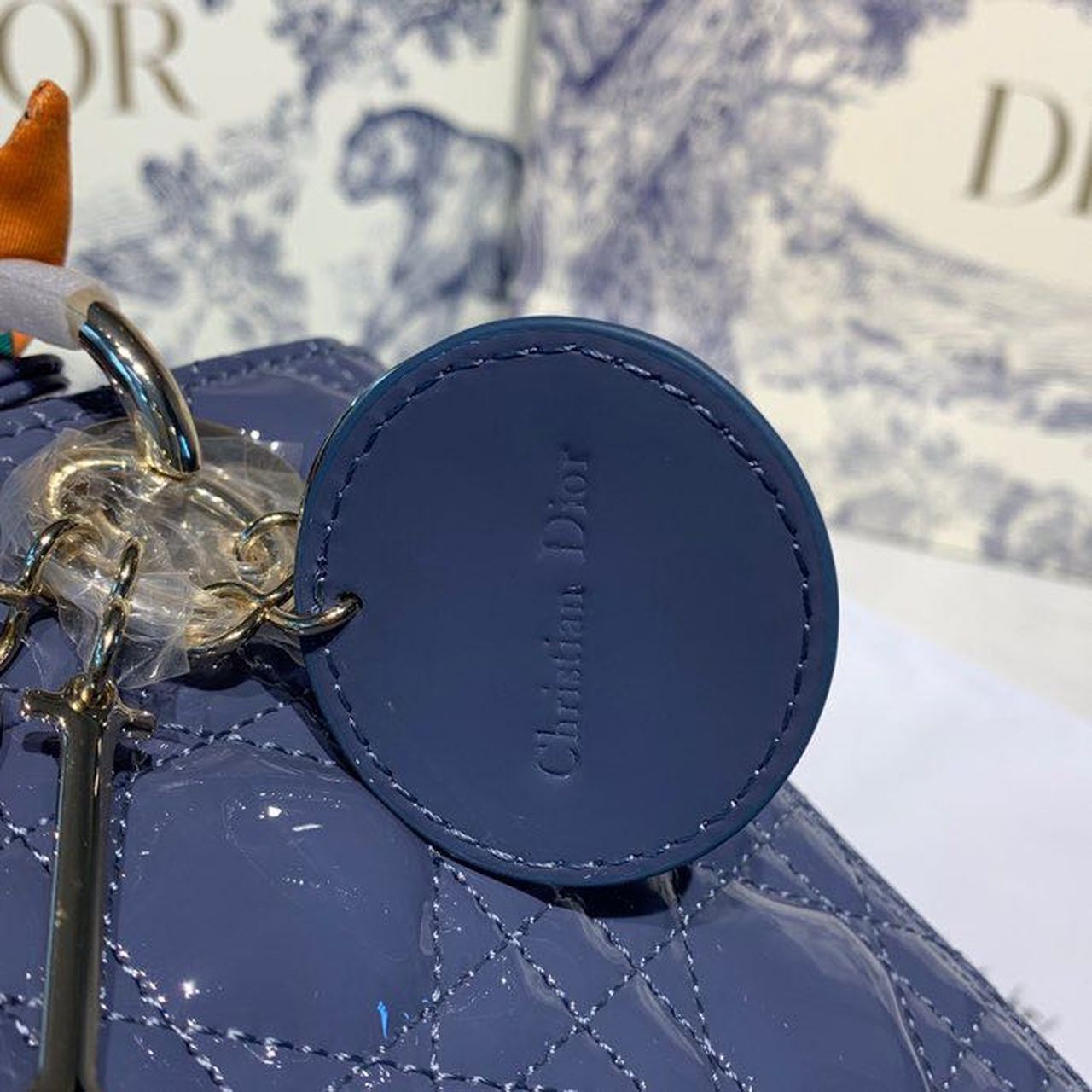 Top Quality MeTop Qualityum Lady Bag Silver Hardware Deep Blue Patent For Women 9.5in/24cm CD