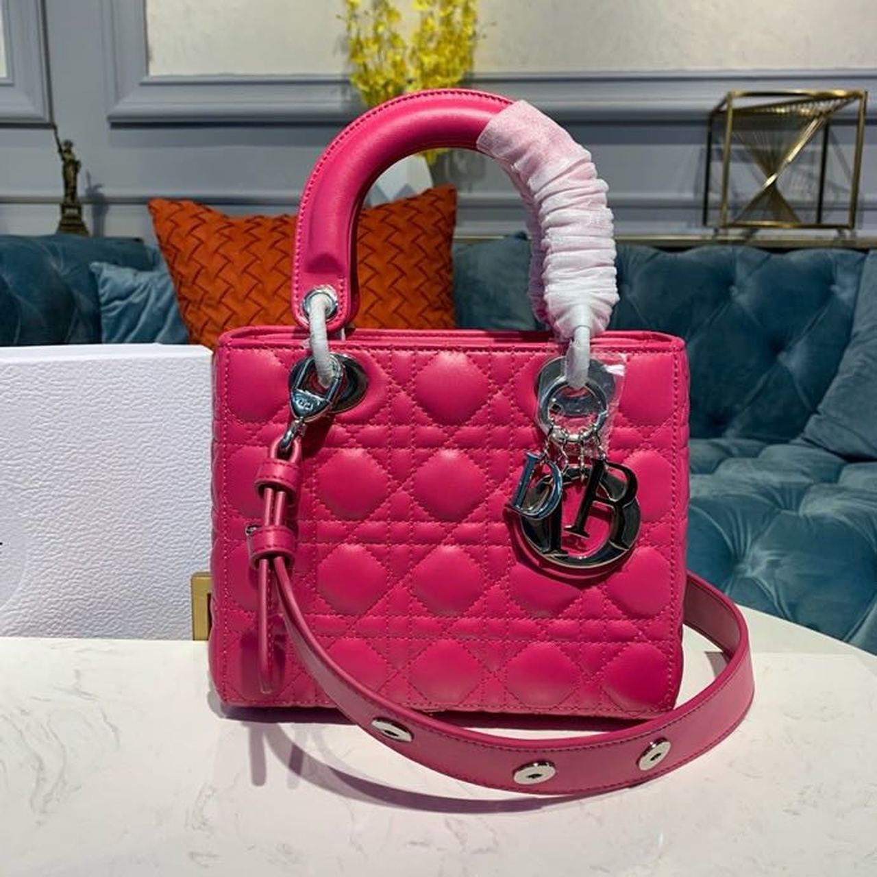 Top Quality MeTop Qualityum Lady Bag SiTop Qualityer Hardware Hot Pink For Women 9.5in/24cm CD