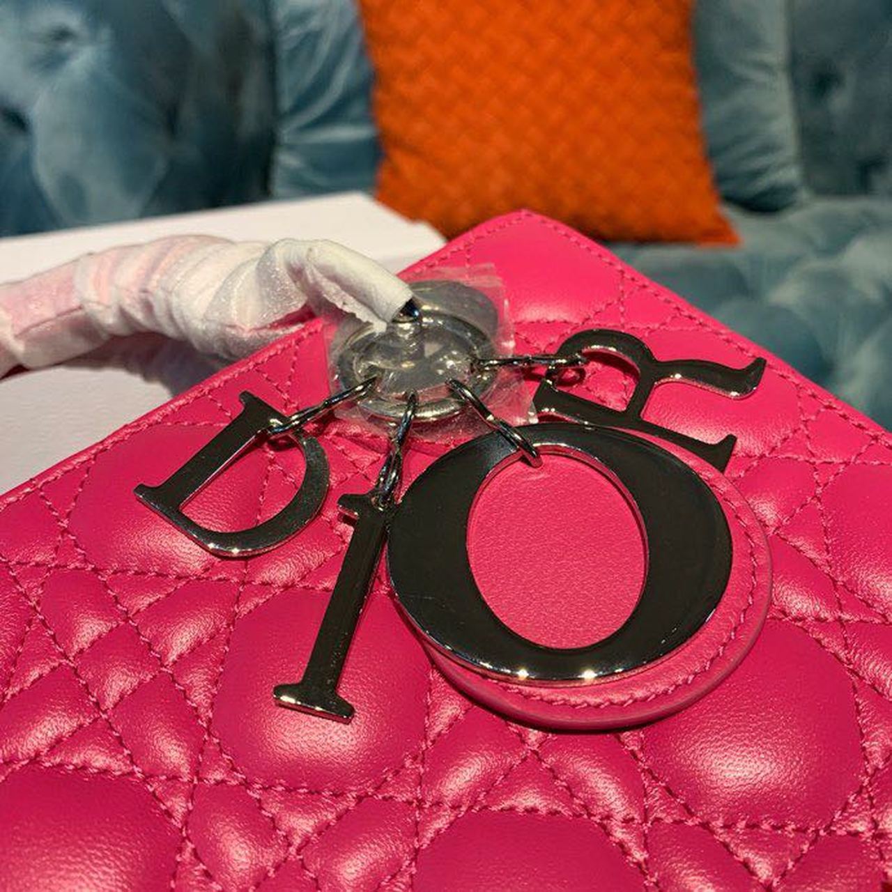 Top Quality MeTop Qualityum Lady Bag SiTop Qualityer Hardware Hot Pink For Women 9.5in/24cm CD