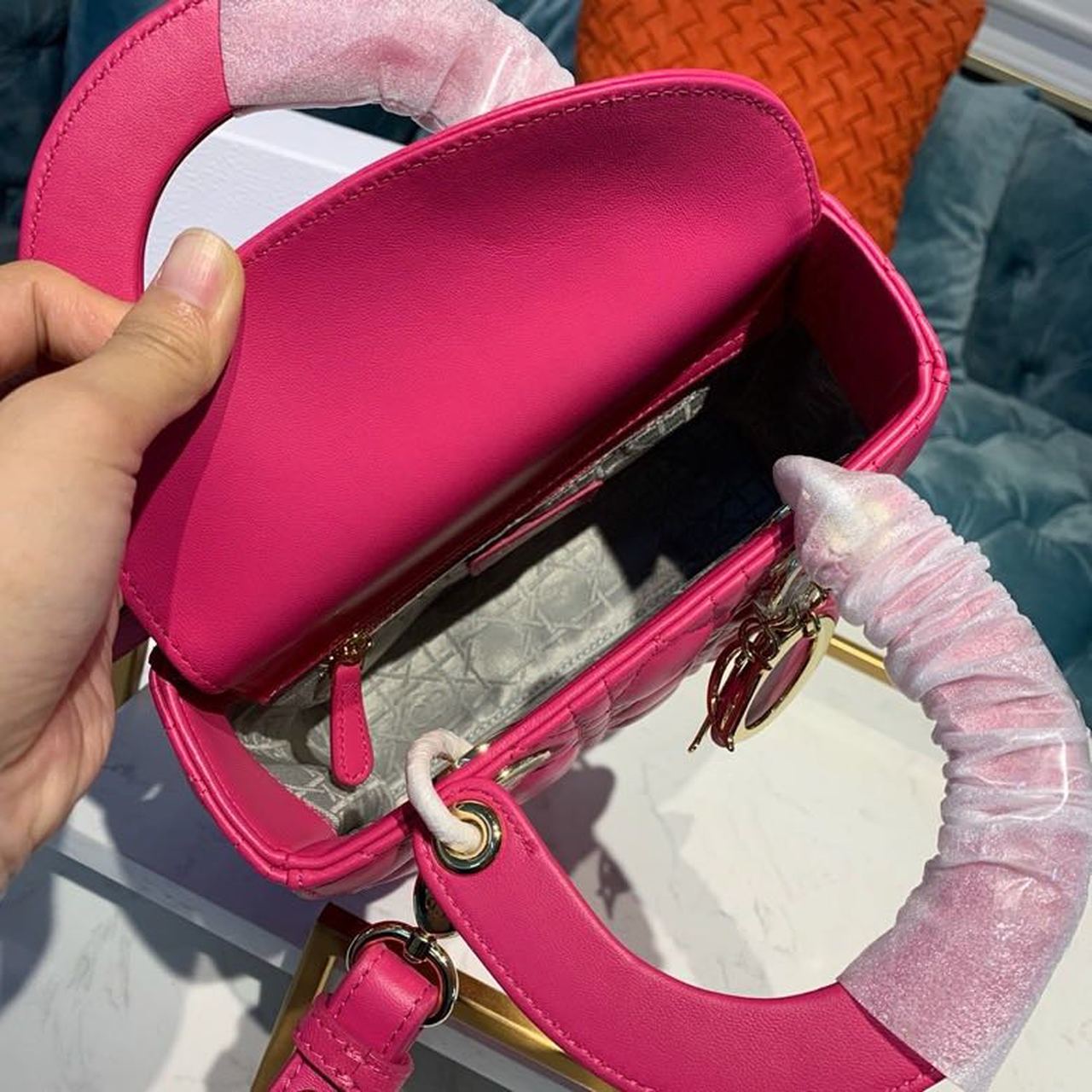 Top Quality Small Lady Bag Gold Toned Hardware Hot Pink For Women 8in/20cm CD