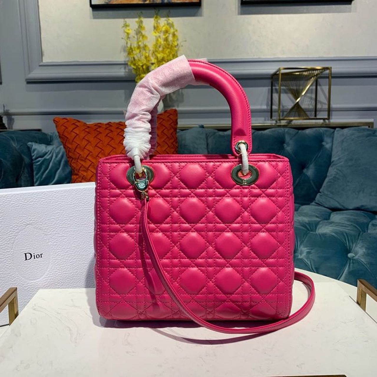 Top Quality MeTop Qualityum Lady Bag Gold Toned Hardware Hot Pink For Women 9.5in/24cm CD