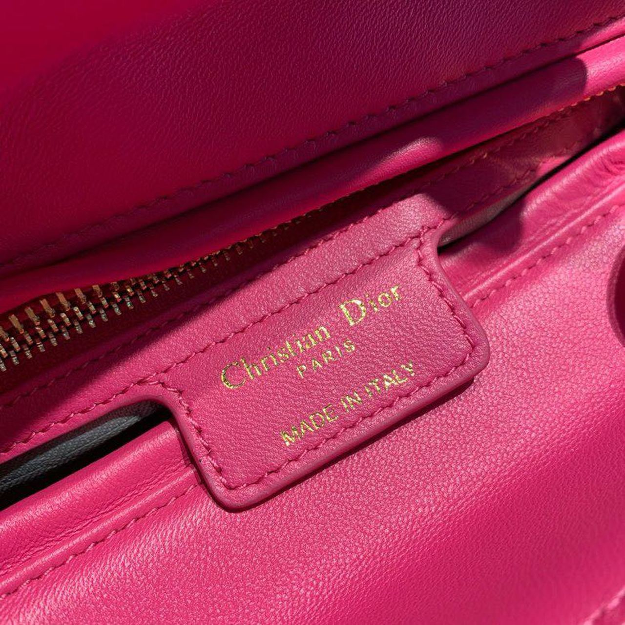 Top Quality MeTop Qualityum Lady Bag Gold Toned Hardware Hot Pink For Women 9.5in/24cm CD