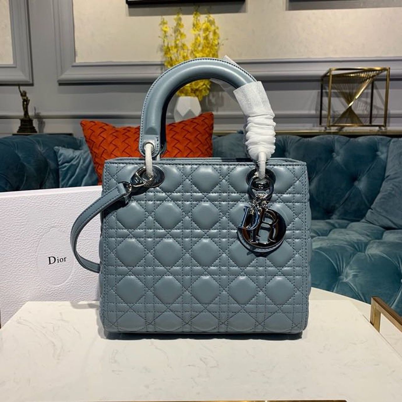 Top Quality MeTop Qualityum Lady Bag SiTop Qualityer Hardware Cloud Blue For Women 9.5in/24cm CD
