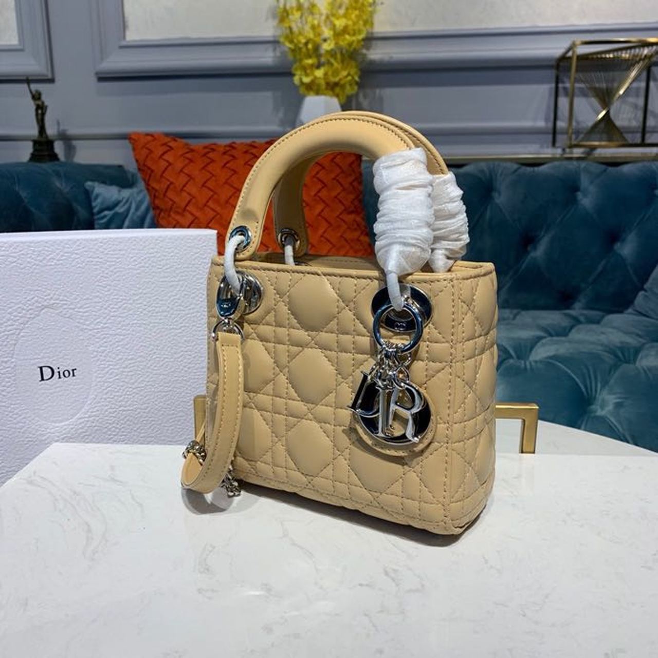 Top Quality Mini Lady Bag with Chain SiTop Qualityer Hardware Spring/Summer Collection, Beige, For Women Women’s Handbags, 18cm CD