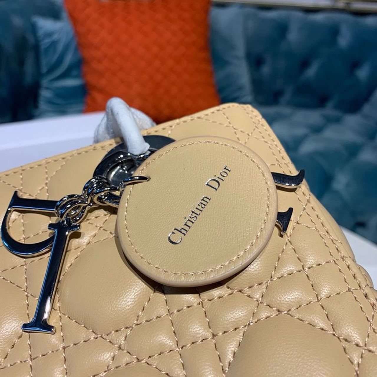 Top Quality MeTop Qualityum Lady Bag SiTop Qualityer Hardware Pale Yellow For Women 9.5in/24cm CD