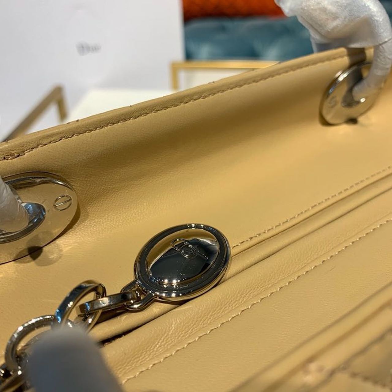Top Quality MeTop Qualityum Lady Bag Silver Hardware Pale Yellow For Women 9.5in/24cm CD