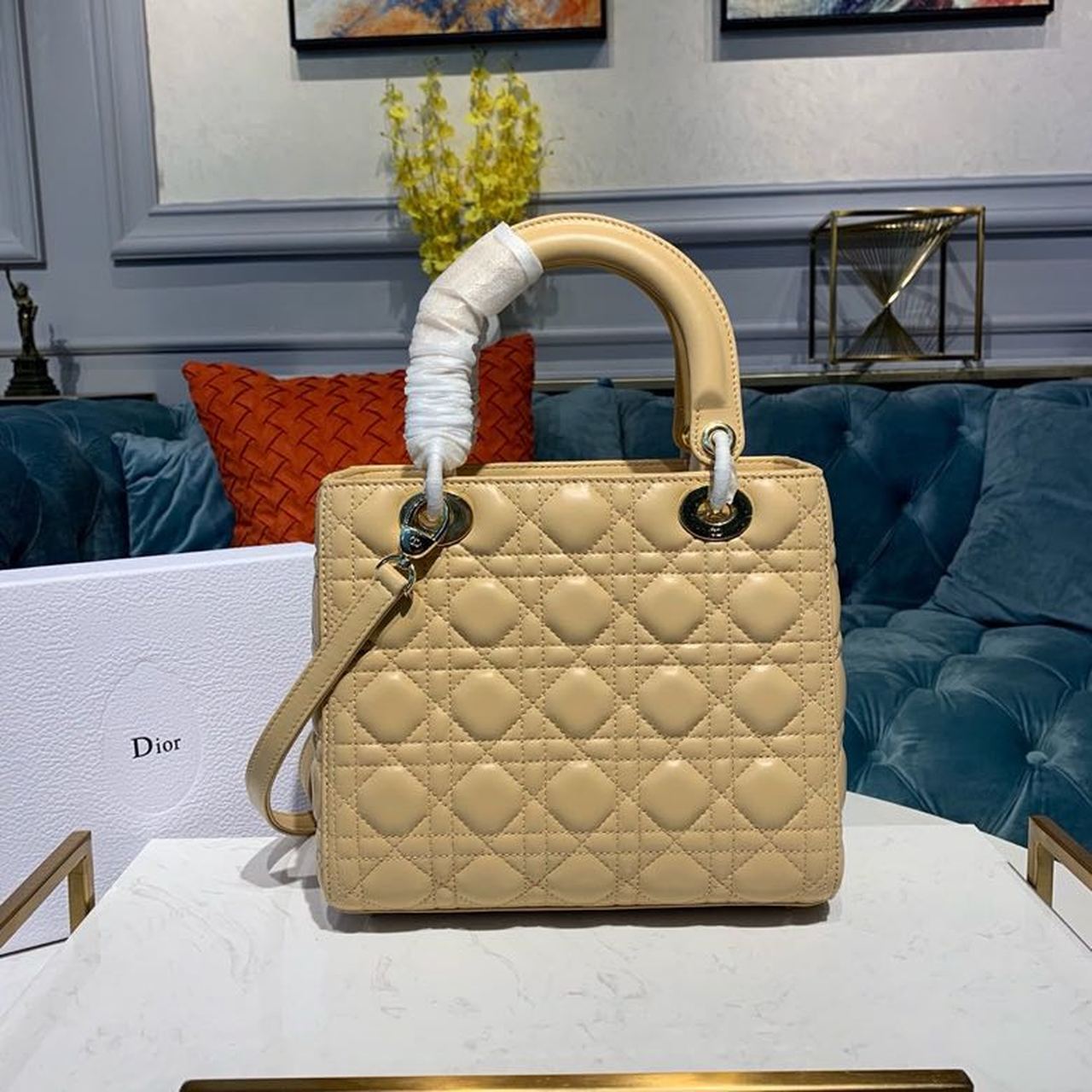 Top Quality MeTop Qualityum Lady Bag Gold Toned Hardware Pale Yellow For Women 9.5in/24cm CD